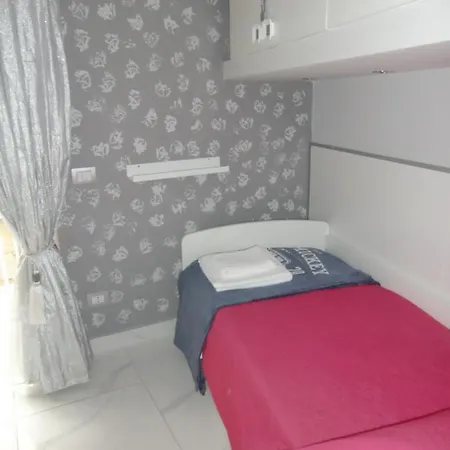 Apartamento Aaron2 Nápoles